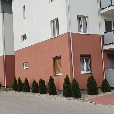 John'S Apartment Alba Iulia Exterior photo
