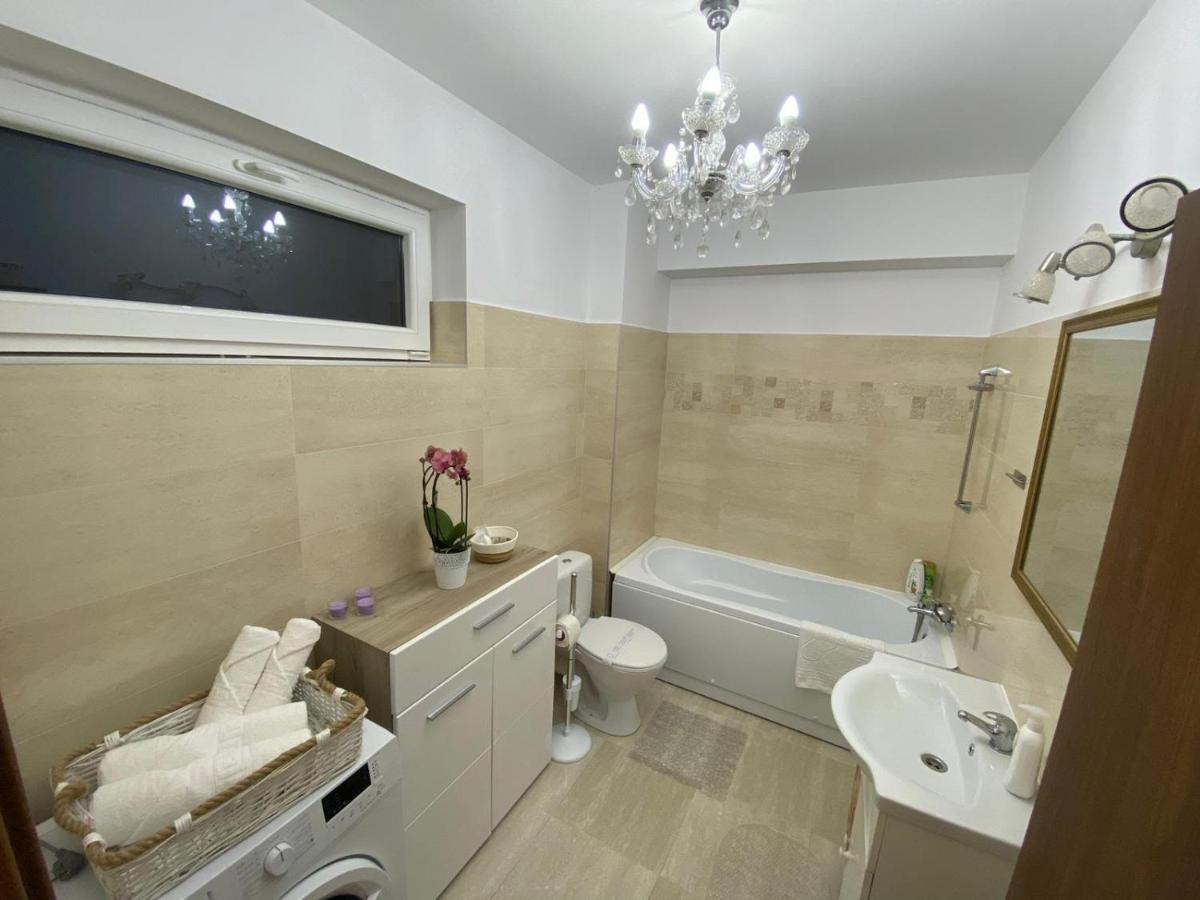 John'S Apartment Alba Iulia Exterior photo