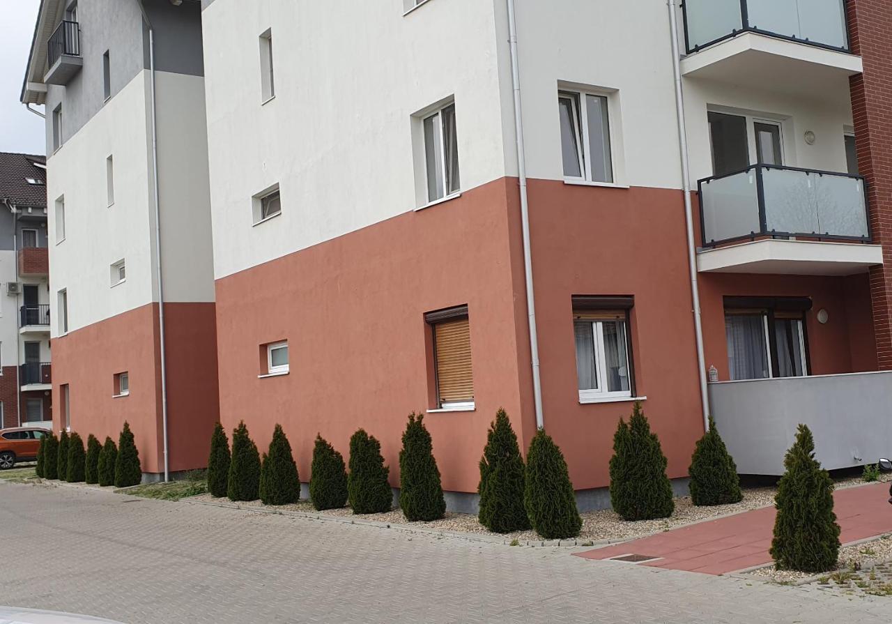 John'S Apartment Alba Iulia Exterior photo